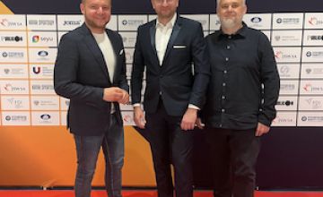 Przedstawiciele MOSiR Czeladź na gali SportBiz 2022 w Warszawie.