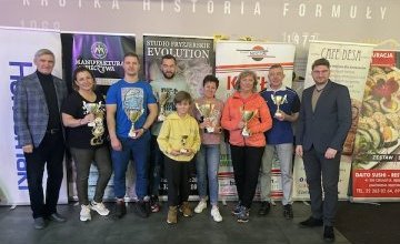 Ewa Fronczek i Kamil Król mistrzami Czeladzi w kręglach!